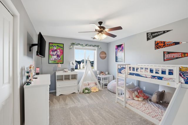 17112 Paul Revere Pkwy, Lowell, IN 46356