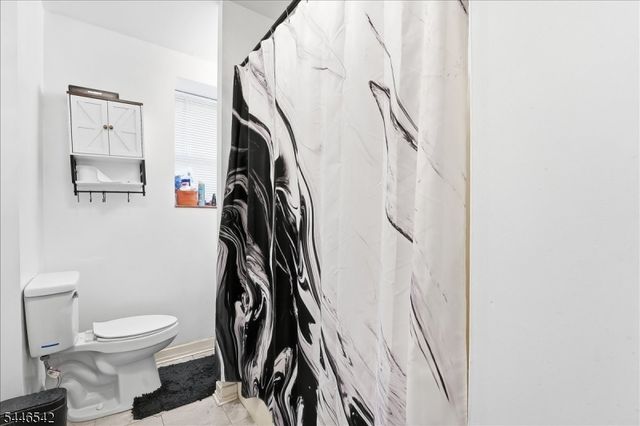 19 Lyons Ave 207, Newark City, NJ 07112