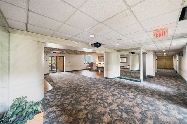 19 Lyons Ave 207, Newark City, NJ 07112