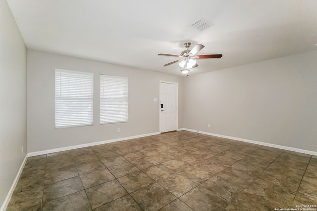 8427 Miners, San Antonio, TX 78252