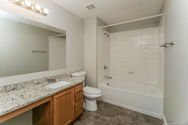 8427 Miners, San Antonio, TX 78252