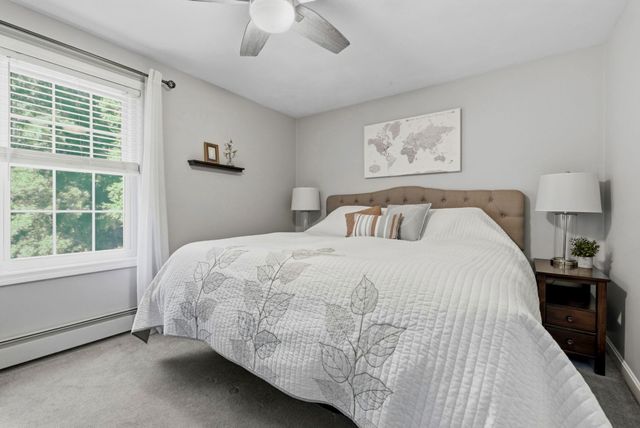 8 Kenwood Drive, Newton, NH 03858