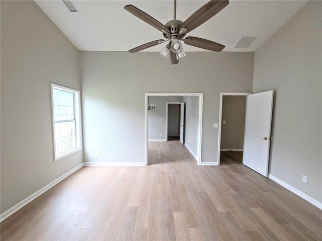 2620 Logan Way, Lawrenceville, GA 30043