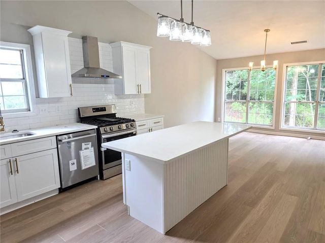 2620 Logan Way, Lawrenceville, GA 30043