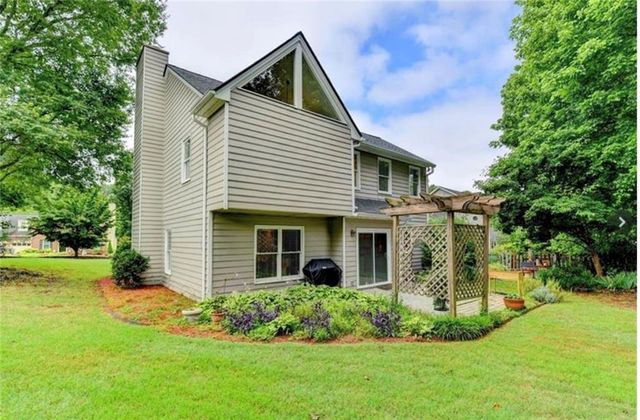 719 Flowers Crossing, Lawrenceville, GA 30044