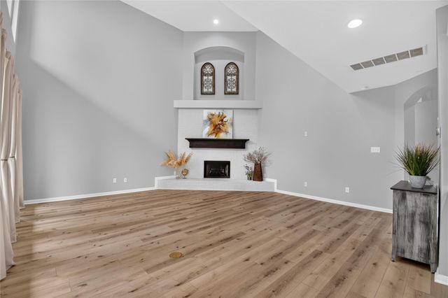 108 April Cove, Conroe, TX 77356