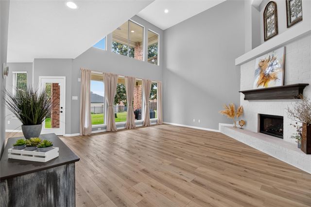 108 April Cove, Conroe, TX 77356