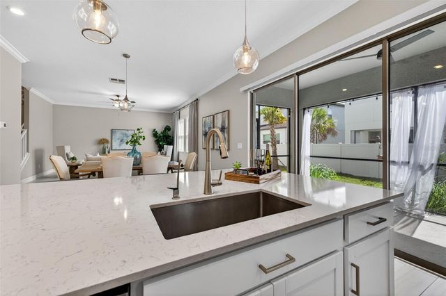 7706 S FAUL STREET, Tampa, FL 33616