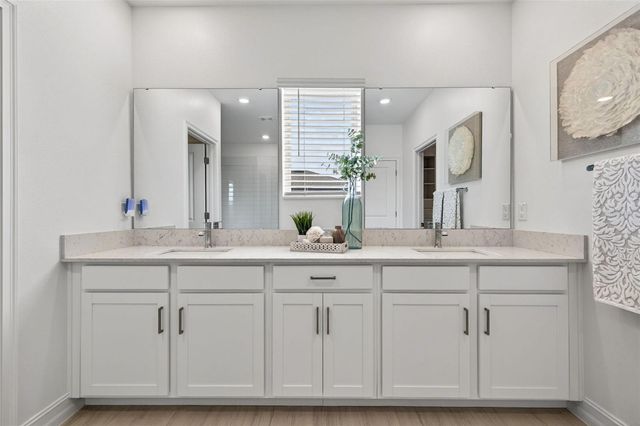 7706 S FAUL STREET, Tampa, FL 33616