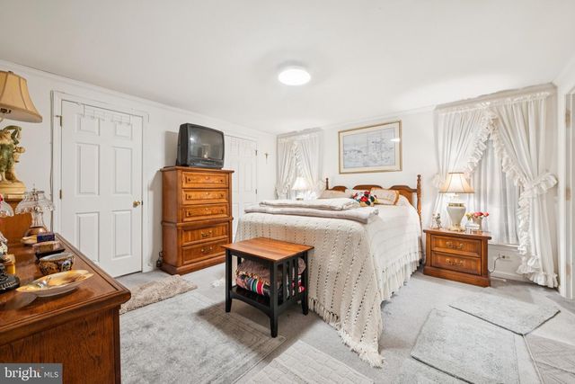 723 BAYBERRY LN, Williamstown, NJ 08094