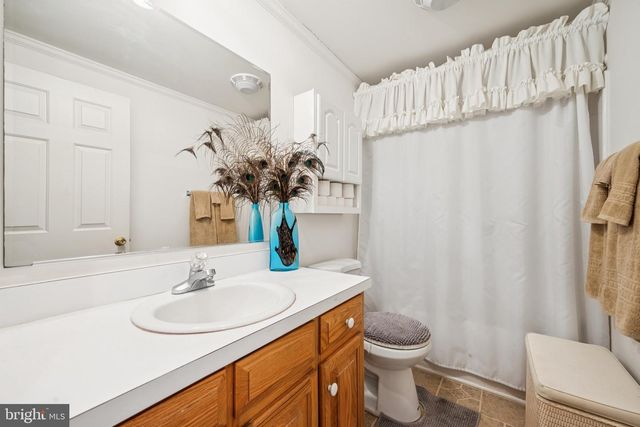 723 BAYBERRY LN, Williamstown, NJ 08094