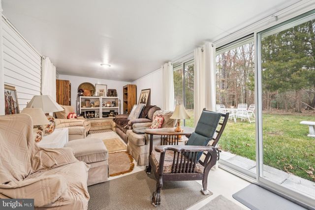 723 BAYBERRY LN, Williamstown, NJ 08094