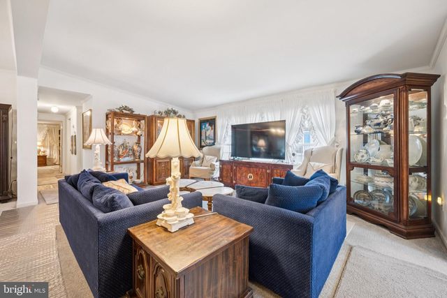 723 BAYBERRY LN, Williamstown, NJ 08094