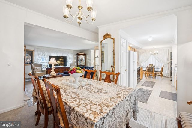 723 BAYBERRY LN, Williamstown, NJ 08094