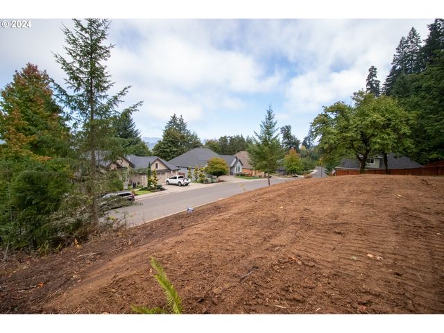 6225 FOREST RIDGE Rd, Springfield, OR 97478