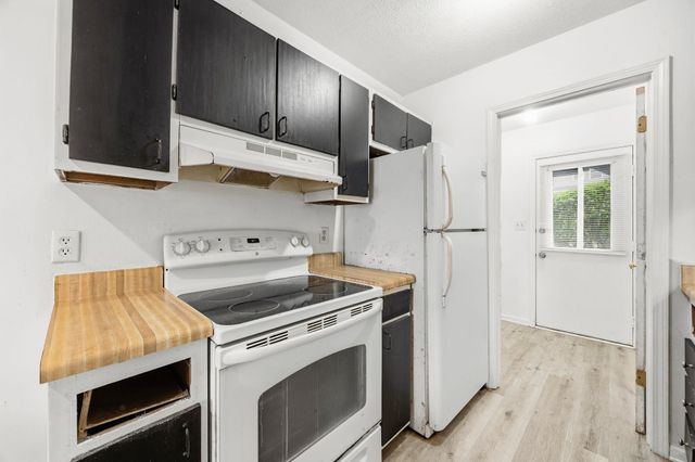 801 Burcale Rd Apt D7, Myrtle Beach, SC 29579