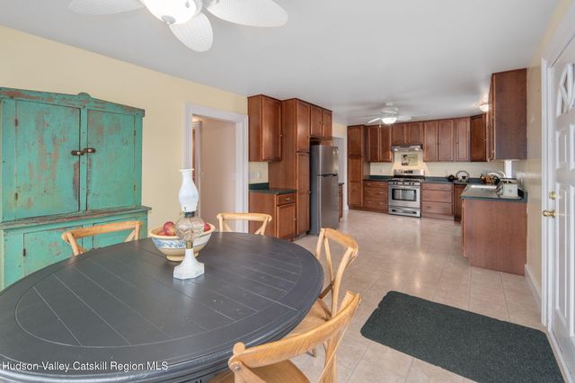 6550 Hill Street, Hudson, NY 12534