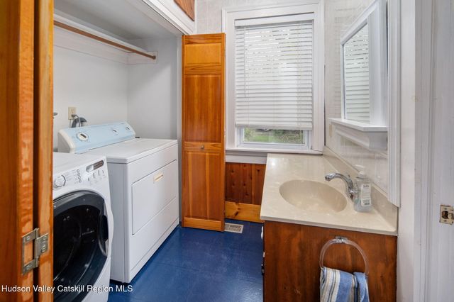 6550 Hill Street, Hudson, NY 12534