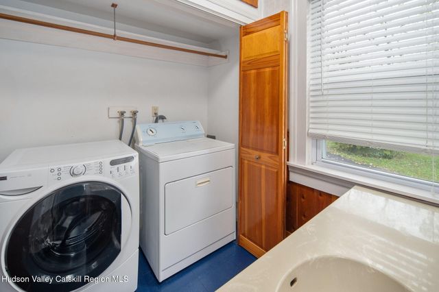 6550 Hill Street, Hudson, NY 12534