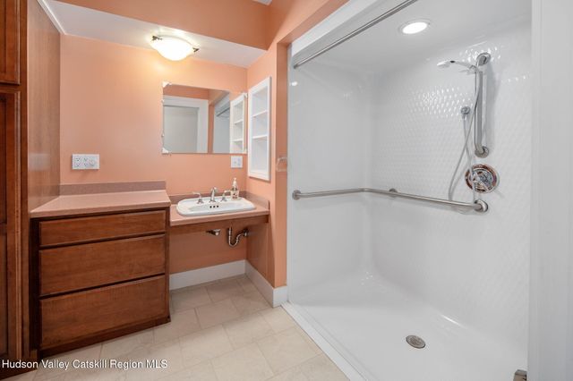 6550 Hill Street, Hudson, NY 12534