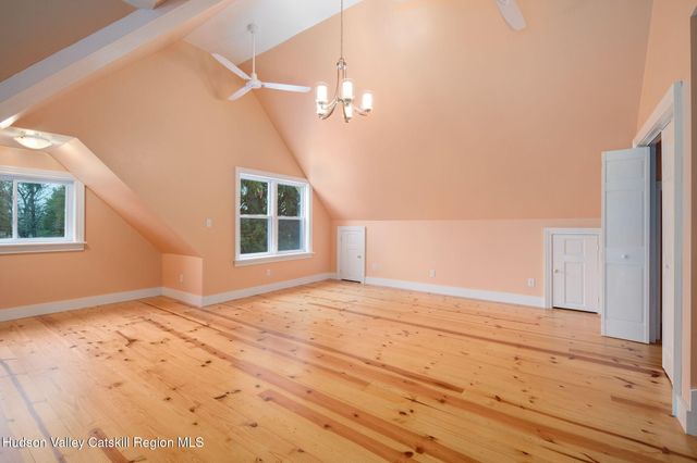 6550 Hill Street, Hudson, NY 12534