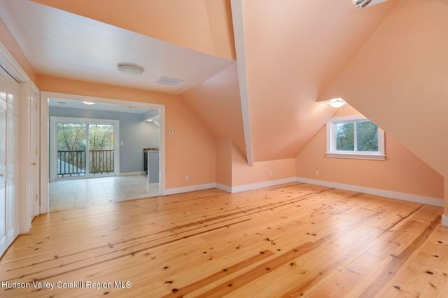 6550 Hill Street, Hudson, NY 12534