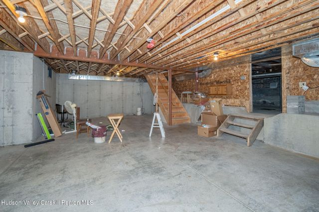 6550 Hill Street, Hudson, NY 12534