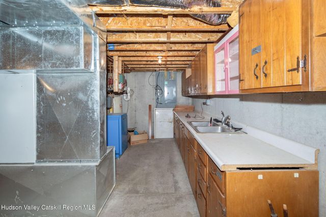 6550 Hill Street, Hudson, NY 12534