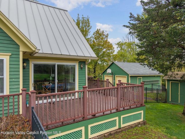6550 Hill Street, Hudson, NY 12534