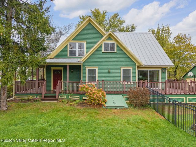 6550 Hill Street, Hudson, NY 12534