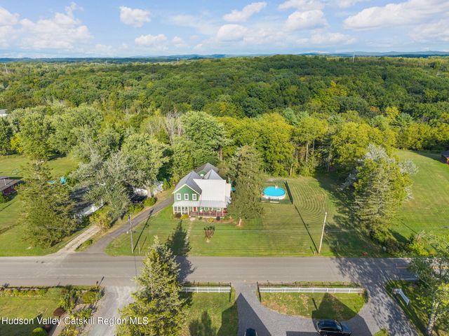 6550 Hill Street, Hudson, NY 12534