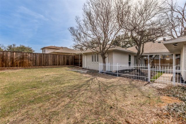 525 Stillmeadow Drive, Richardson, TX 75081