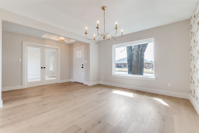 525 Stillmeadow Drive, Richardson, TX 75081