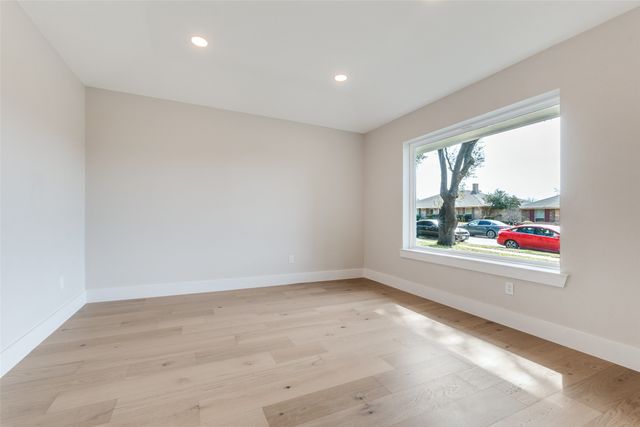 525 Stillmeadow Drive, Richardson, TX 75081