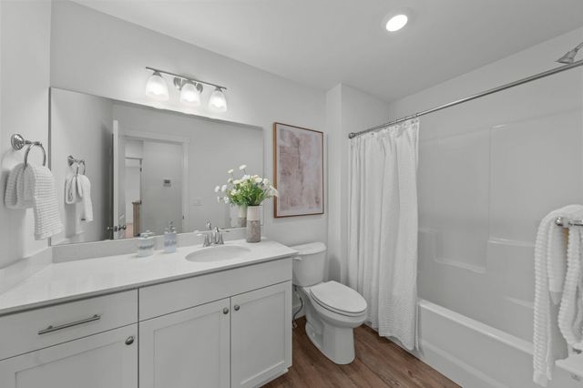 4124 SW Pumice Avenue 75, Redmond, OR 97756