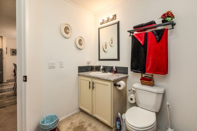 13310 E Idlewood Road, Mt Vernon, IL 62864