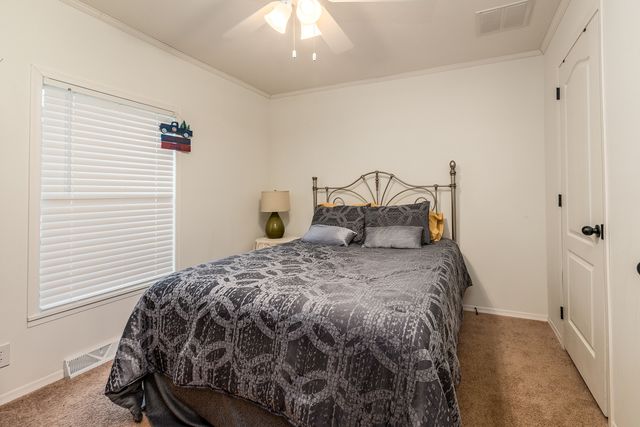 13310 E Idlewood Road, Mt Vernon, IL 62864