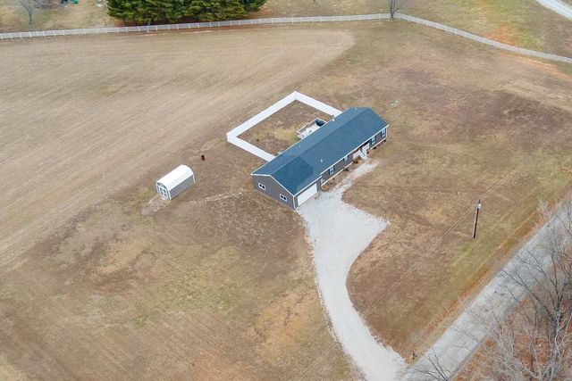 13310 E Idlewood Road, Mt Vernon, IL 62864