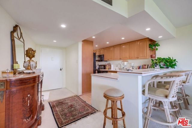 4337 Marina City 241, Marina Del Rey, CA 90292