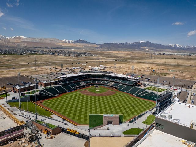 4366 W DEGRAY DR, South Jordan, UT 84009