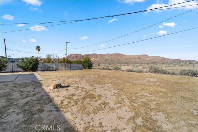 35977 Hillview Street, Yermo, CA 92398
