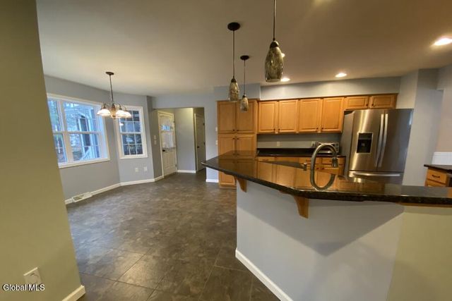 59 Glenburnie Drive, Wilton, NY 12831