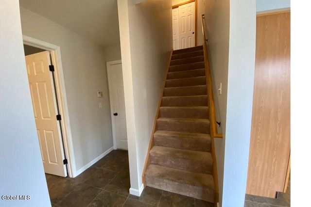 59 Glenburnie Drive, Wilton, NY 12831