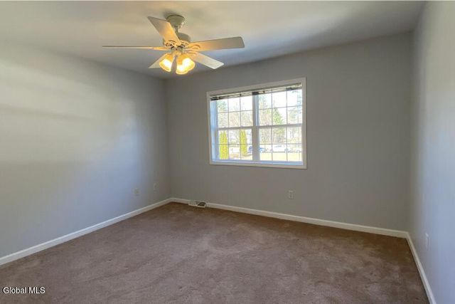 59 Glenburnie Drive, Wilton, NY 12831