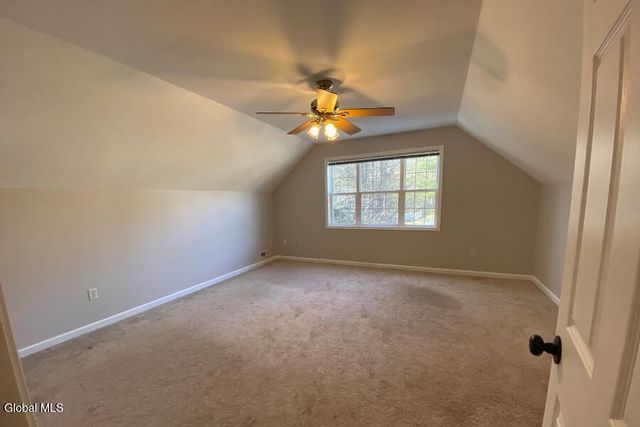 59 Glenburnie Drive, Wilton, NY 12831