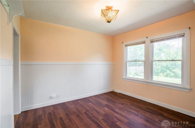 17 Burgess Avenue, Dayton, OH 45415