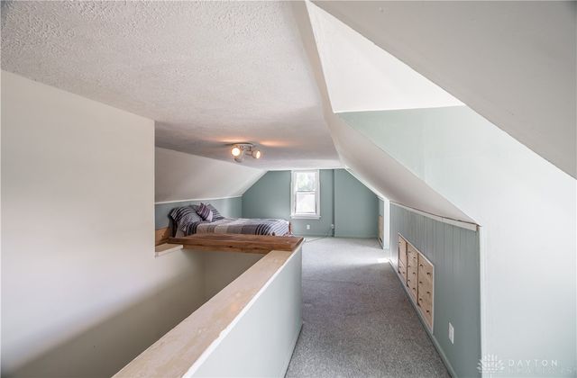 17 Burgess Avenue, Dayton, OH 45415