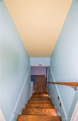 17 Burgess Avenue, Dayton, OH 45415