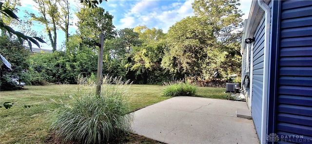 17 Burgess Avenue, Dayton, OH 45415