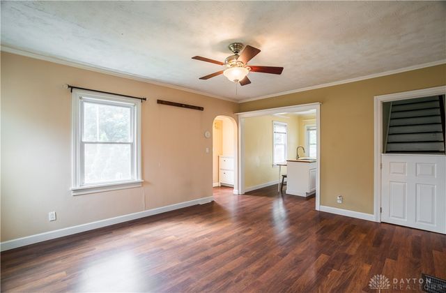 17 Burgess Avenue, Dayton, OH 45415
